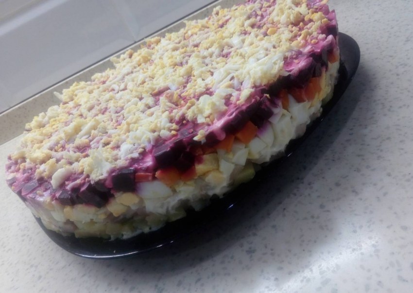 Сельдь под шубой классический пошаговый с яйцом