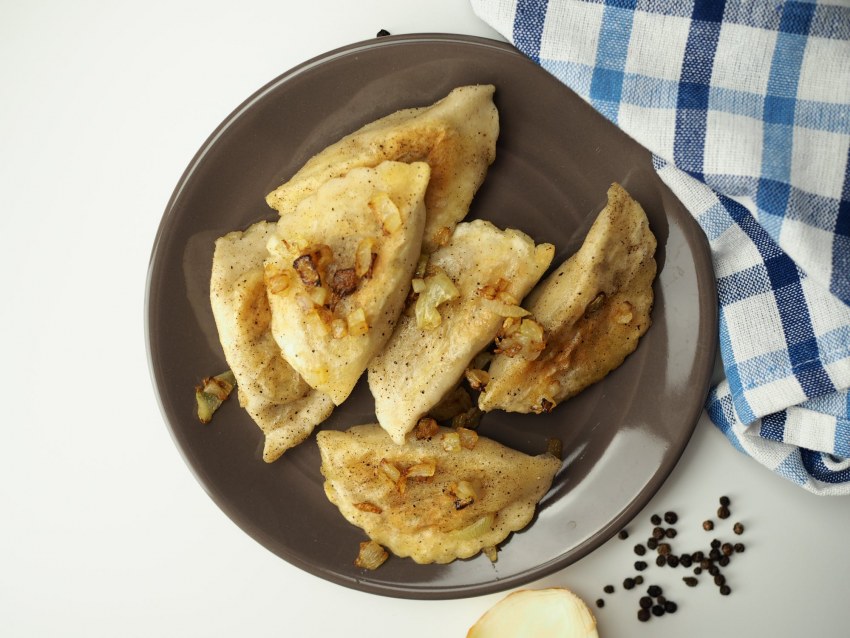 Галушки с курицей в сливочном соусе