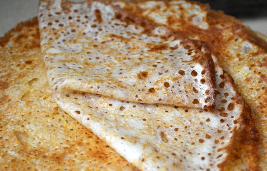 Блинчики на ряженке тонкие с дырочками