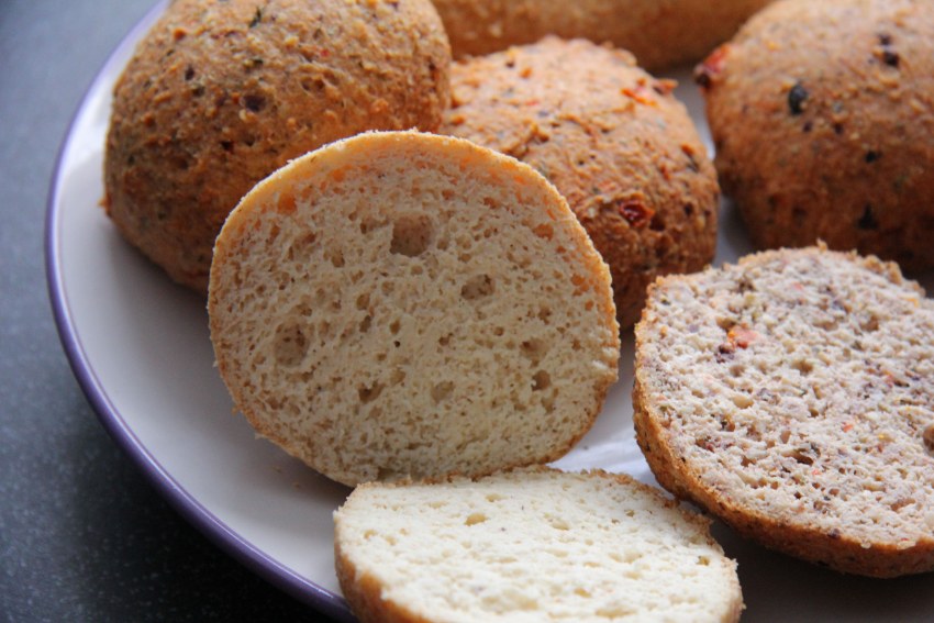 Булочки из миндальной муки