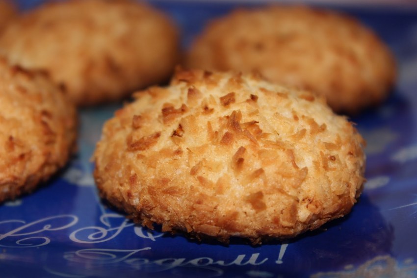 Печенье с кокосовой стружкой