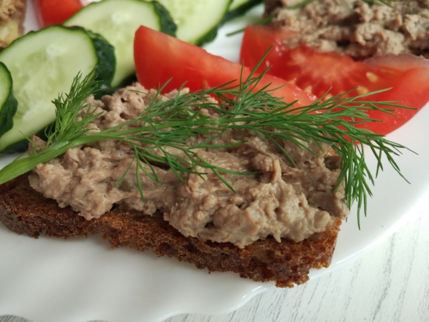 Печеночный паштет ,(куриной печени)