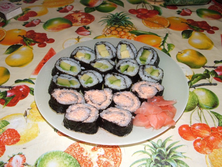 Канапе с паюсной икрой