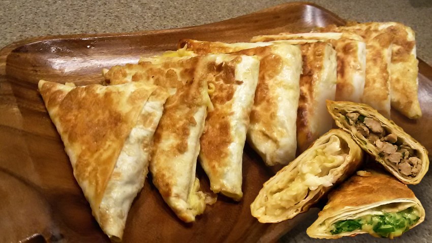 Лаваш из фарша с сыром