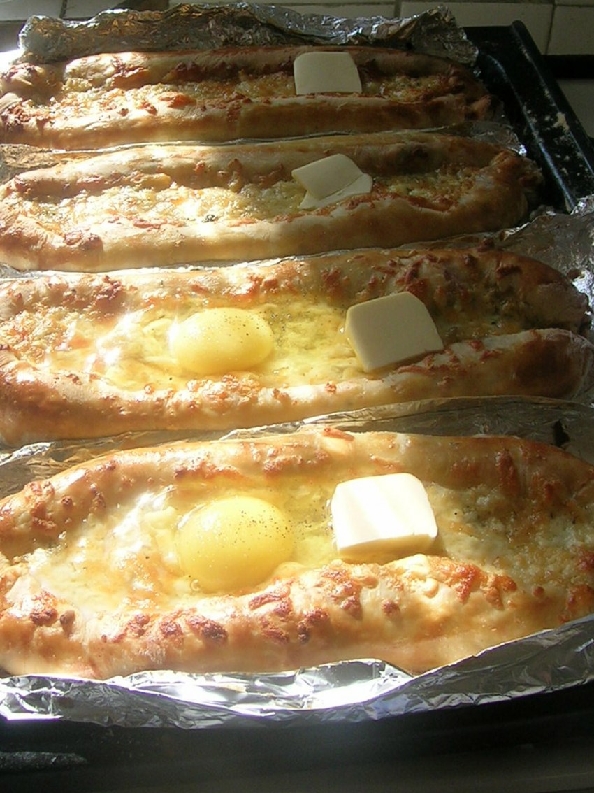 Adjaruli Khachapuri