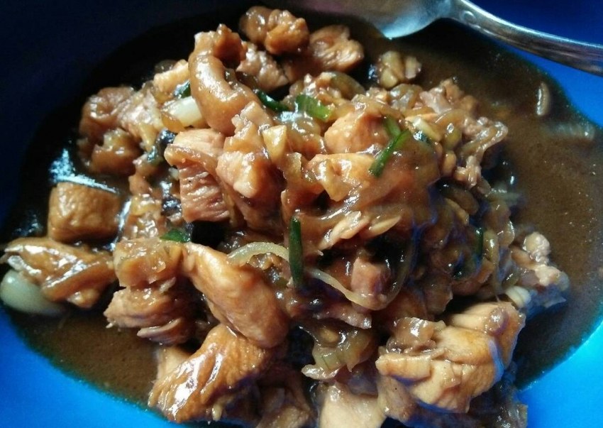 Курица гунбао с арахисом