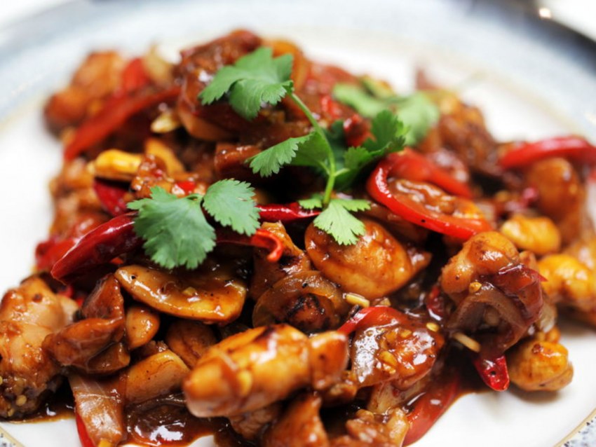 Курица Gong bao