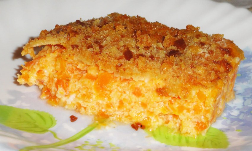 Запеканка из тыквы с манкой и яблоками