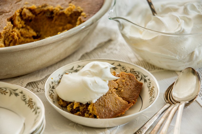 День индийского пудинга (National indian Pudding Day) в США