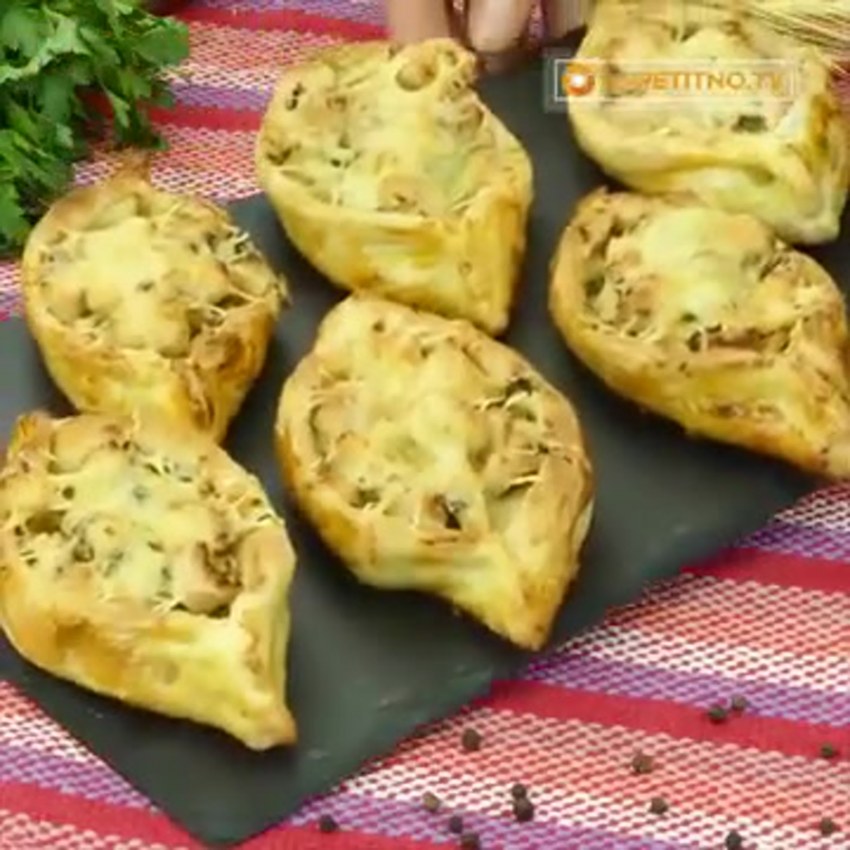 Лодочки из теста с начинкой