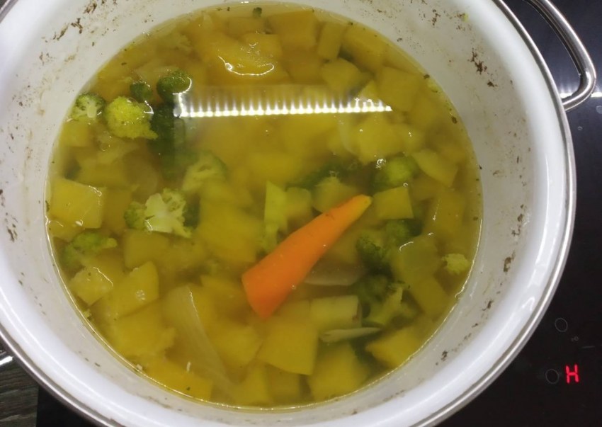 Суп картофельный с кабачками