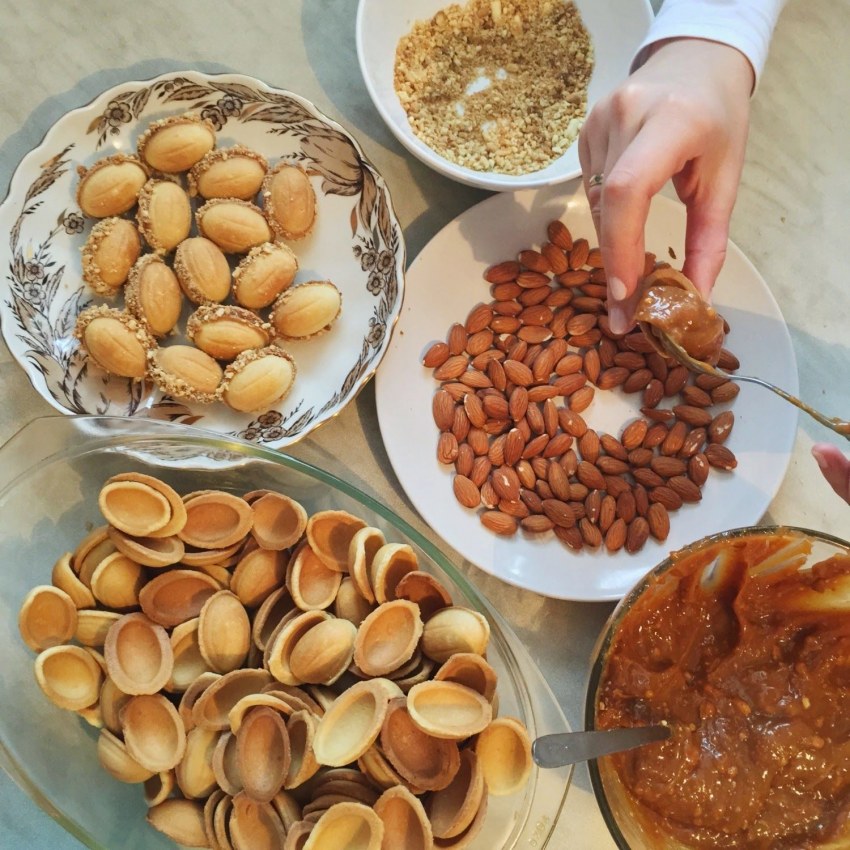 Орехи со сгущенкой