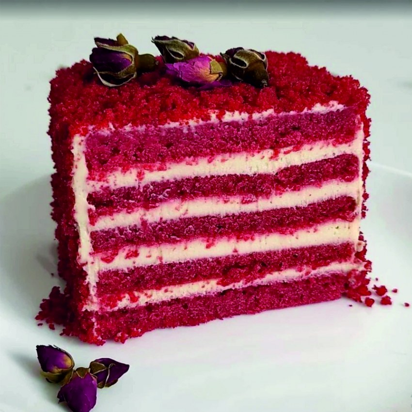 Торта "красный бархат" (Red Velvet).