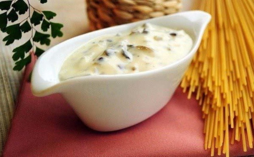 Сметанно грибной соус