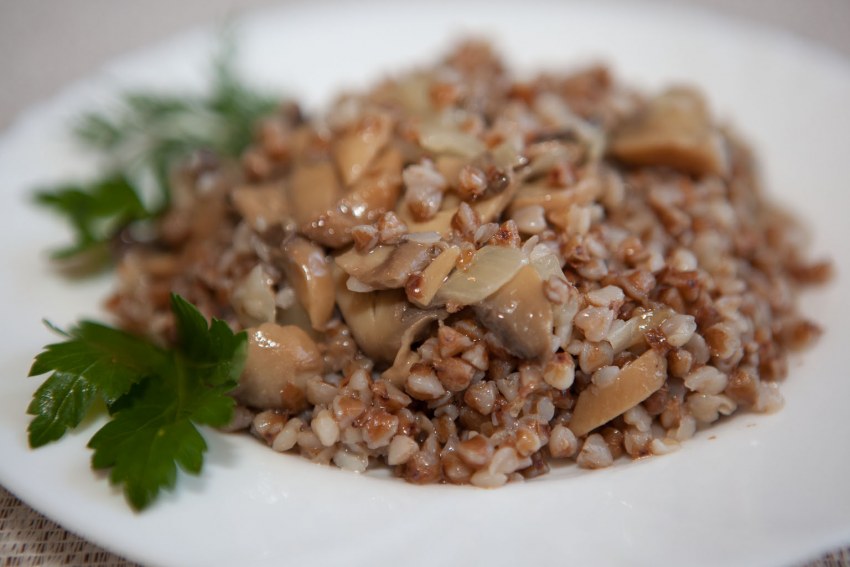 Гречневая каша с курицей