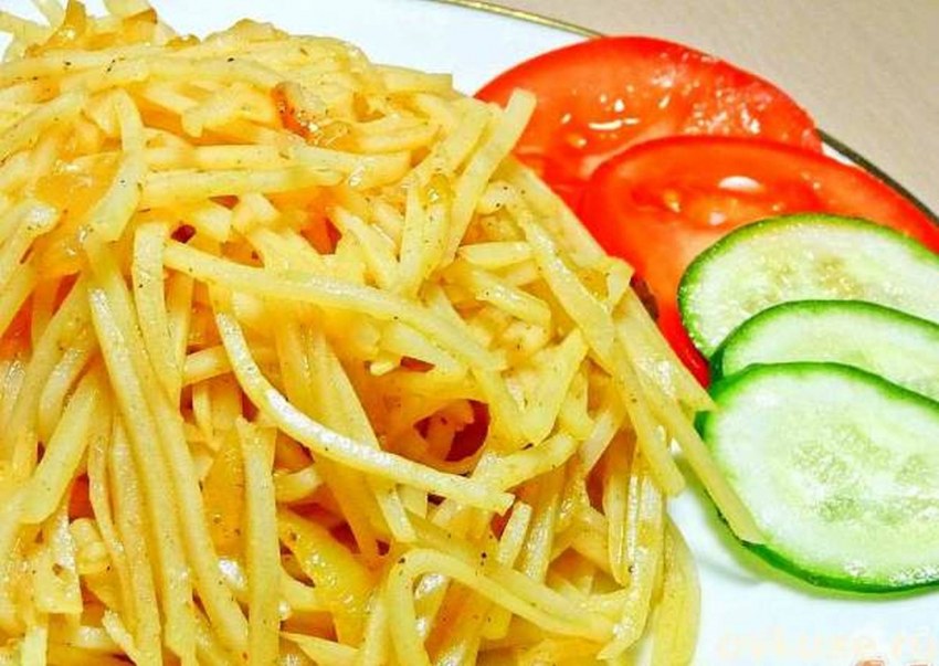 Корейский картофельный салат Камдича