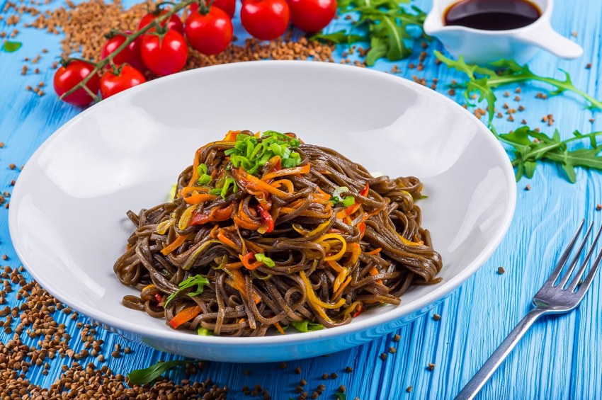 Wok гречневая лапша