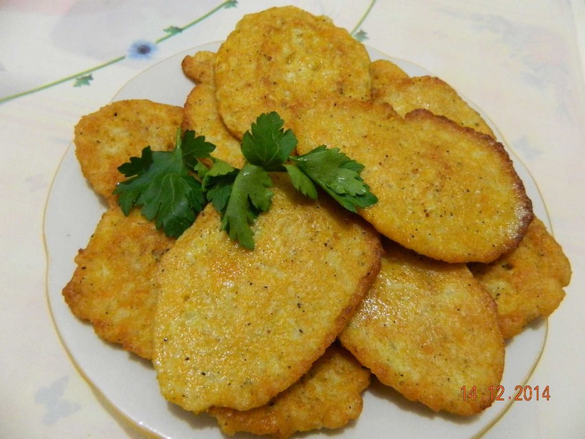 Рыбные котлеты из карпа