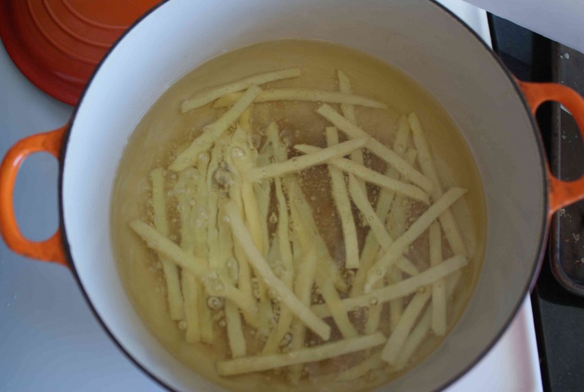 Картофель фри в духовке