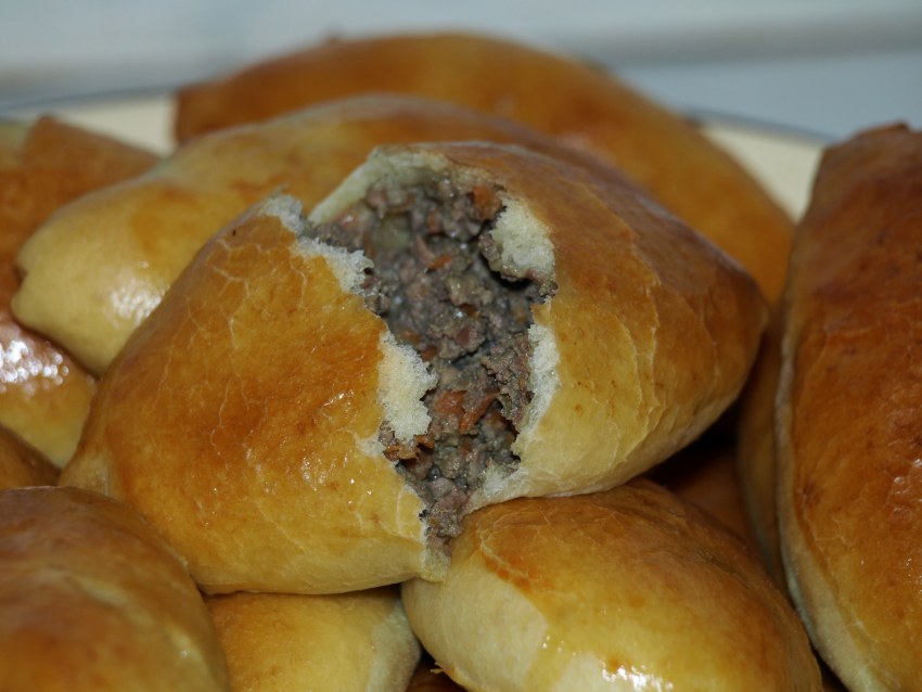 Пирожки с капустой и грибами