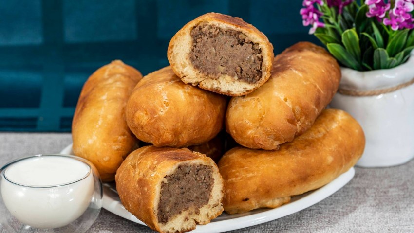 Булка со шпинатом и сыром