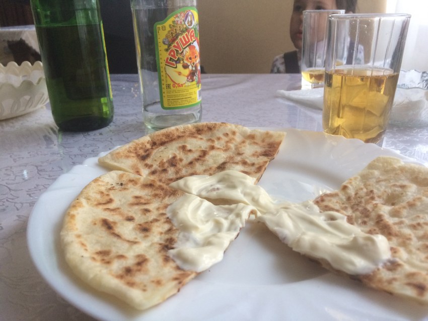 Хичины с сырoм и зеленью