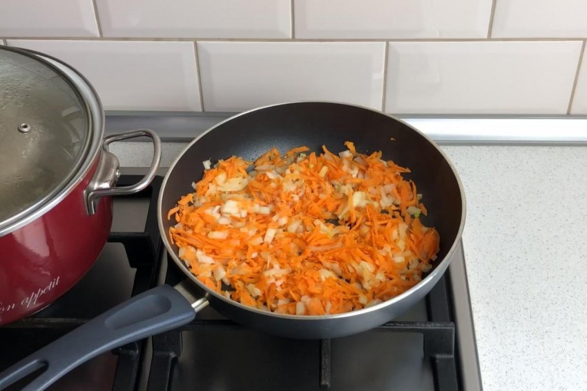 Рассольник из красной рыбы
