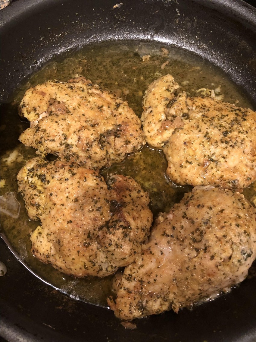 Отбивная из курицы в яйце