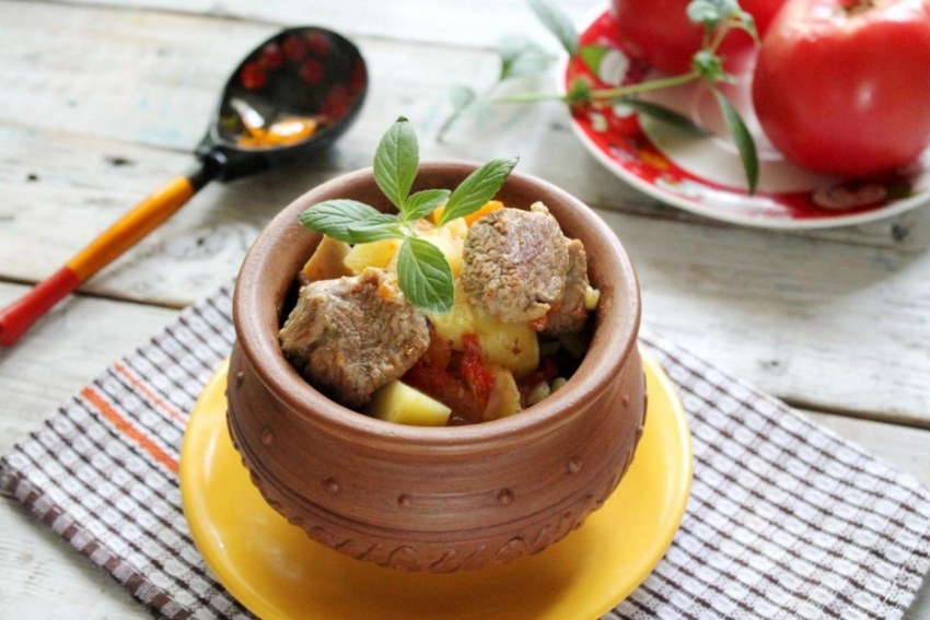 Говядина с картофелем и овощами