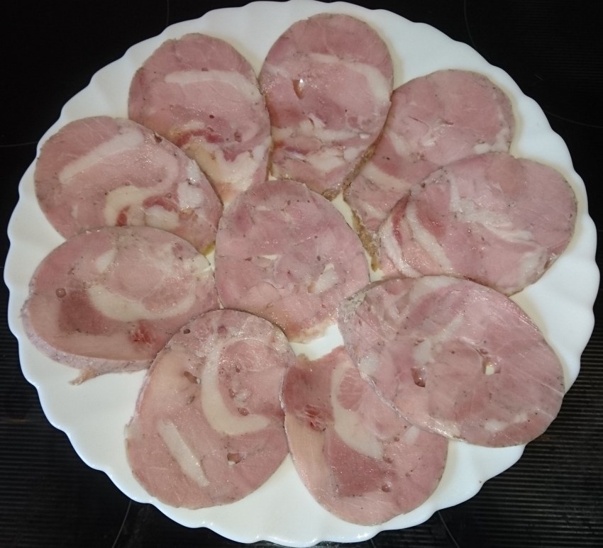 Свиная шея в духовке