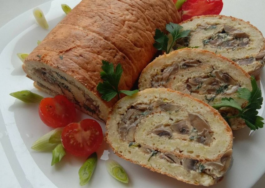 Закусочный кабачковый рулет