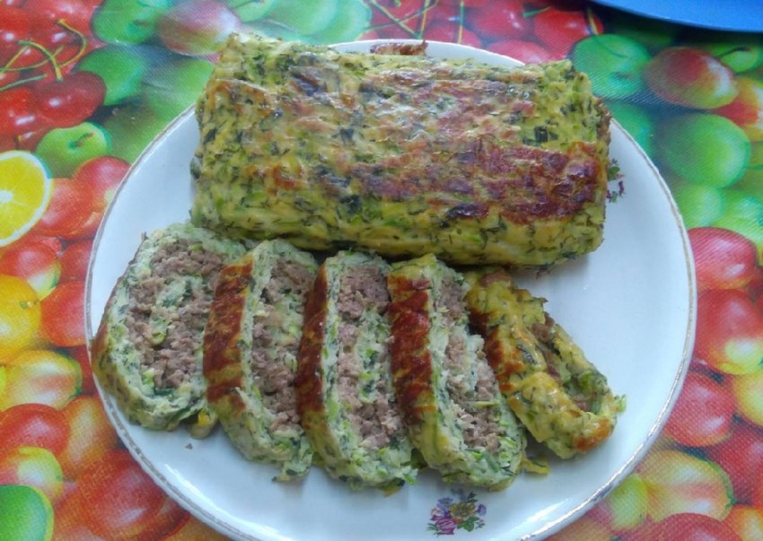 Цукини рулетики черри