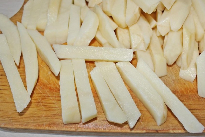 Картофель брусочками варка