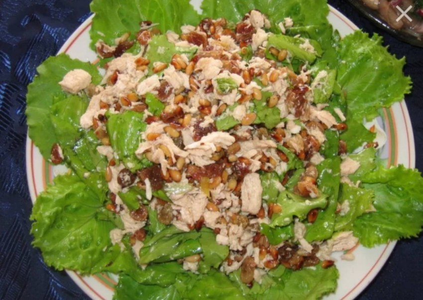 Салат Таёжный с кедровыми орешками