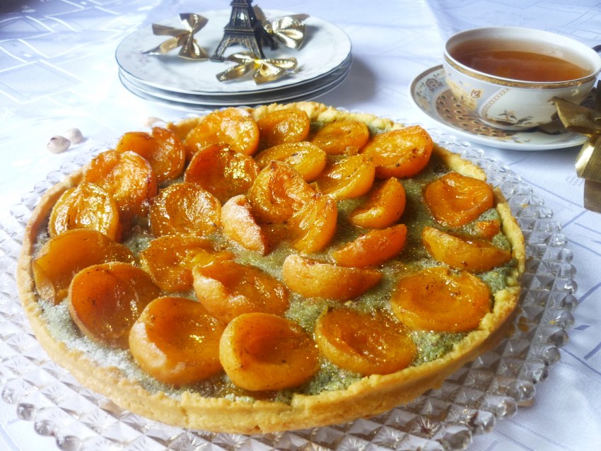 Очень вкусный и ароматный тарт с абрикосами