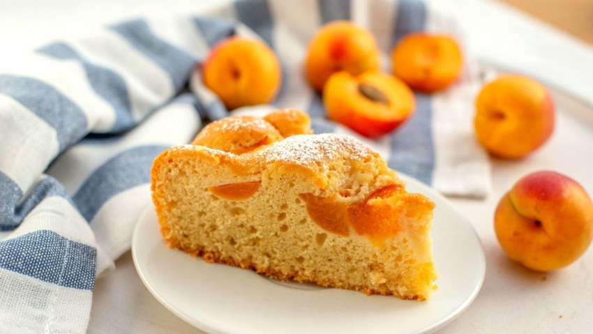 Песочный пирог с нектаринами