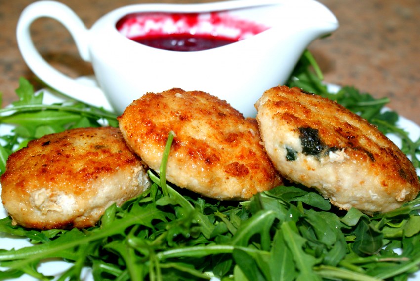 Котлеты из куриного филе кусочками