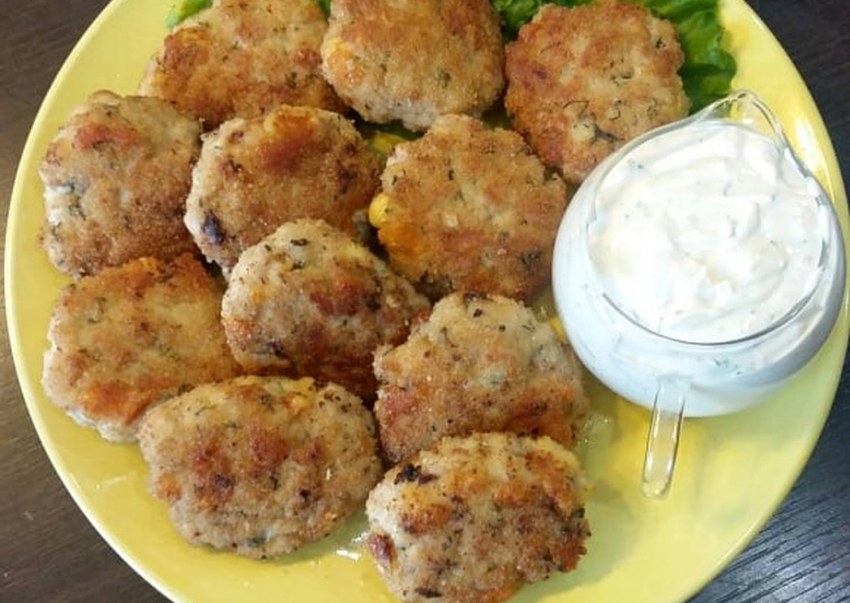 Куриные котлеты с геркулесом и капустой