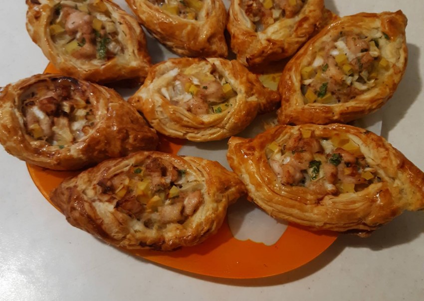 Слоеные лодочки