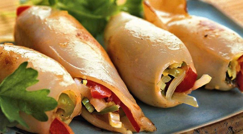 Кальмар фаршированный кускусом