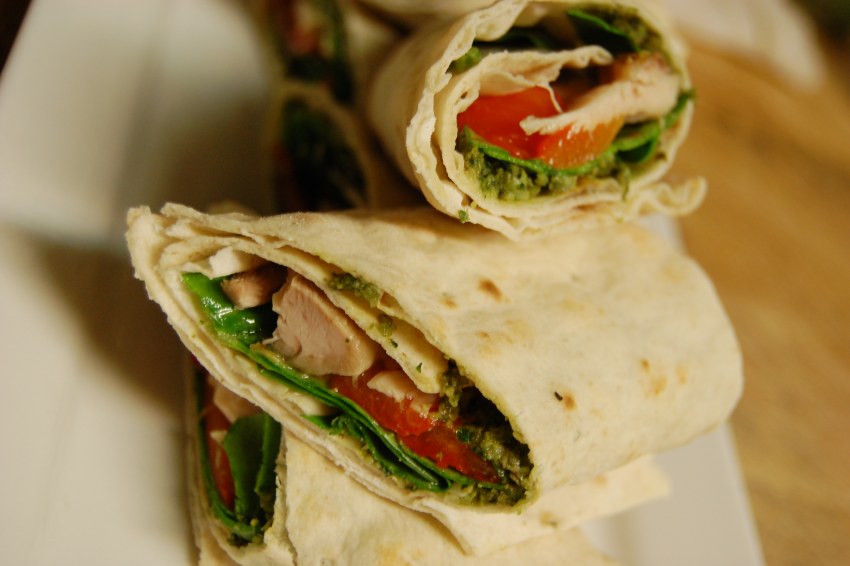 Лаваш с копченой курицей