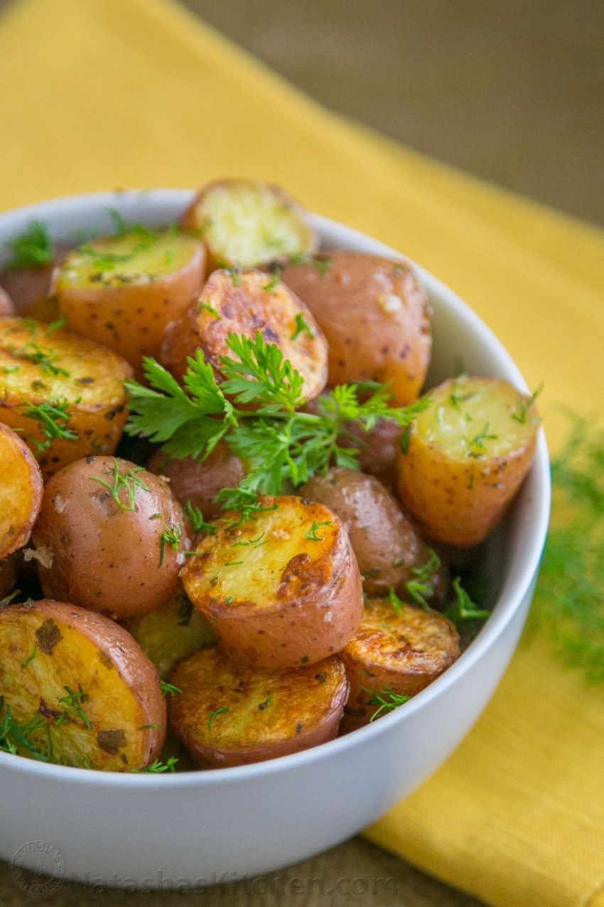 Круглая картошка с мясом в казане