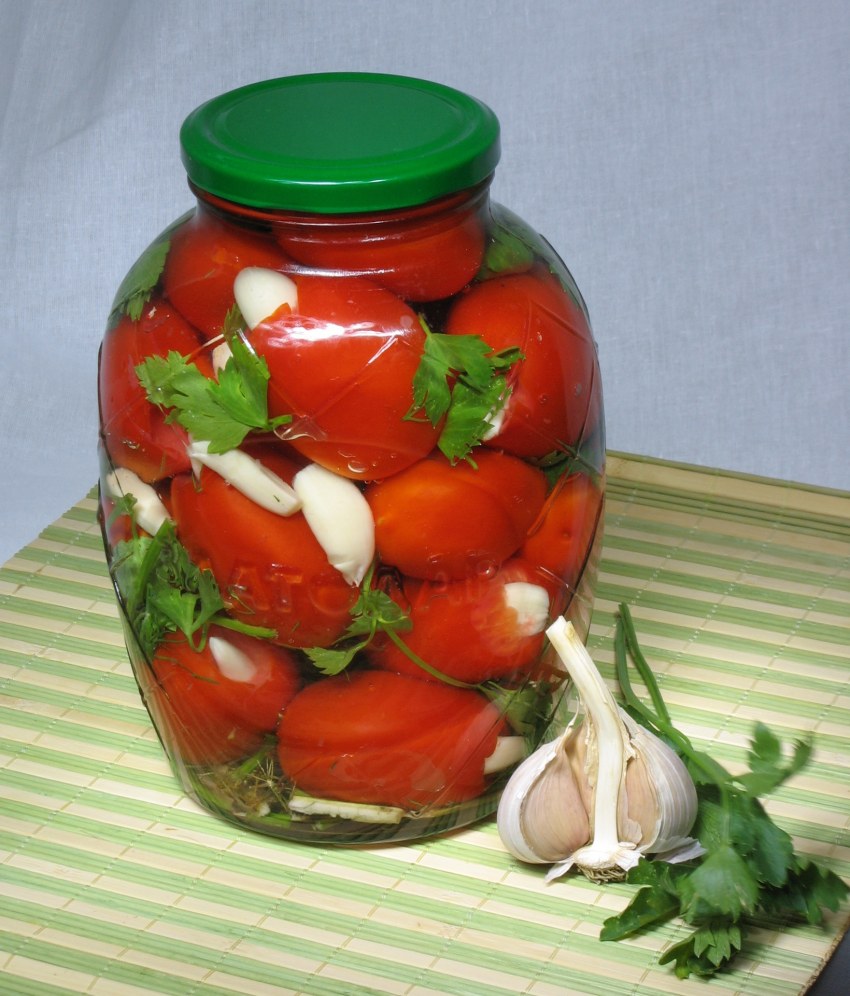 Вкусные консервированные помидоры