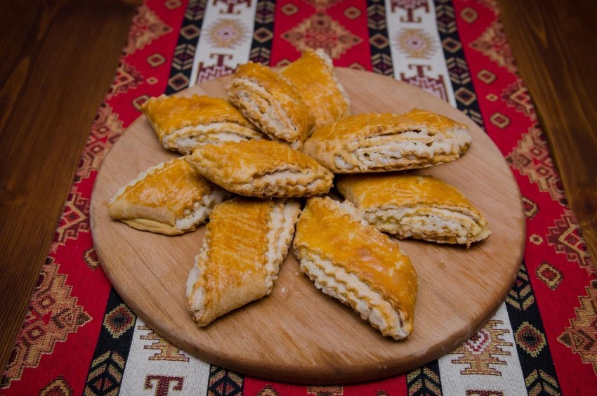 Армянская гата (кята)