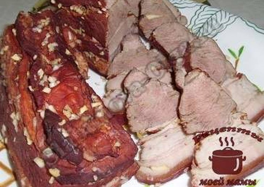 Вареное сало с прослойкой мяса