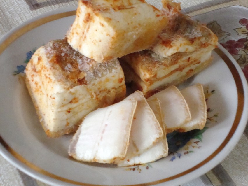 Сало солено вареное