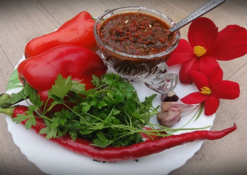 Аджика красная Грузинская