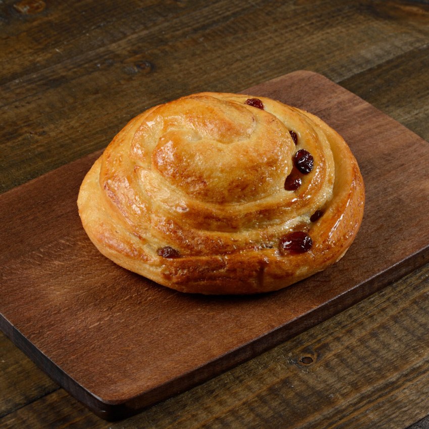 Булочки с изюмом