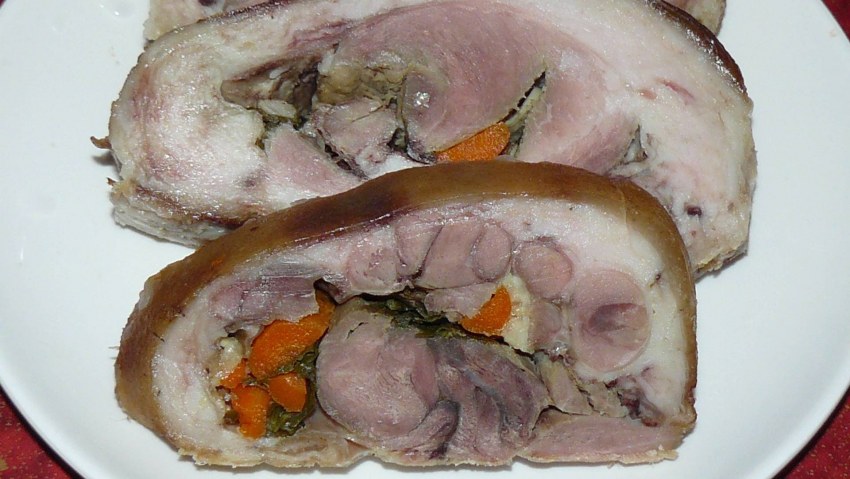 Куриный рулет из курицы с желатином
