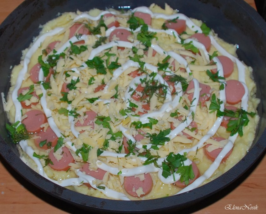 Запеканка с сосисками